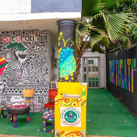 Connecting Lagos Suites Bagian luar foto